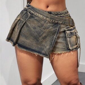 Denim Frayed Hem Women Shorts